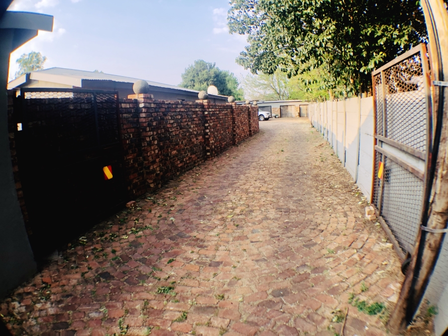 12 Bedroom Property for Sale in Van Der Hoff Park North West